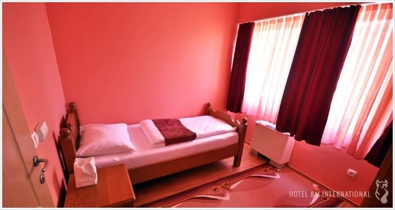 Hotel Bm International ซาราเยโว ภายนอก รูปภาพ