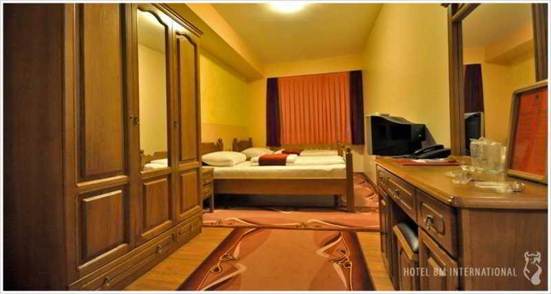 Hotel Bm International ซาราเยโว ภายนอก รูปภาพ