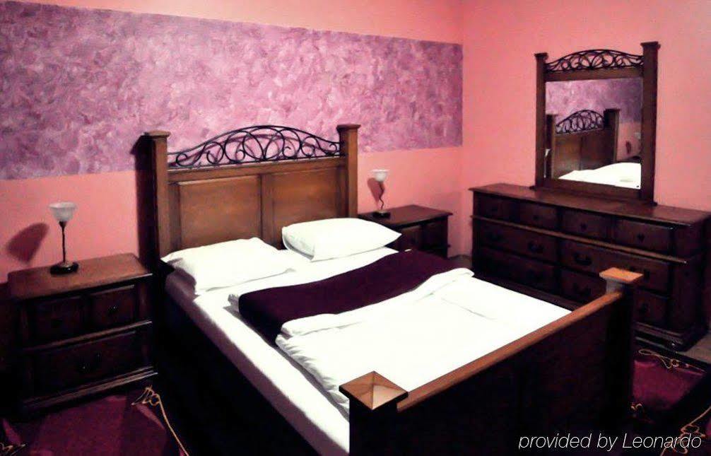 Hotel Bm International ซาราเยโว ภายนอก รูปภาพ