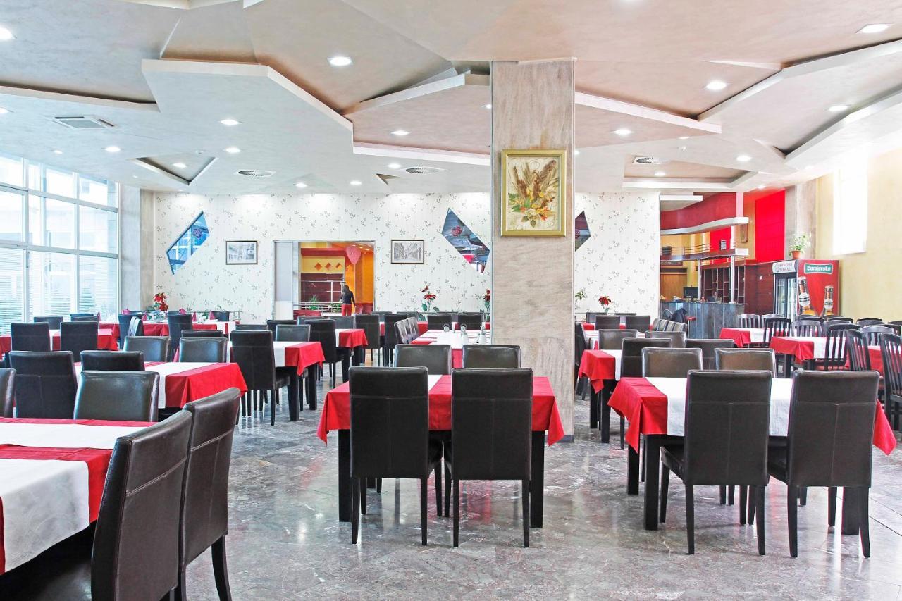 Hotel Bm International ซาราเยโว ภายนอก รูปภาพ